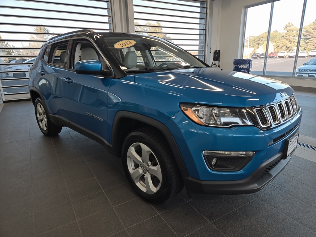 2018 Jeep Compass Latitude photo 4