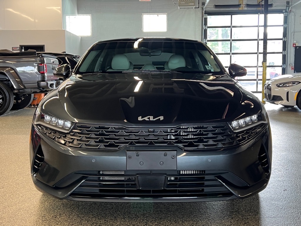 2022 Kia K5 EX photo 2