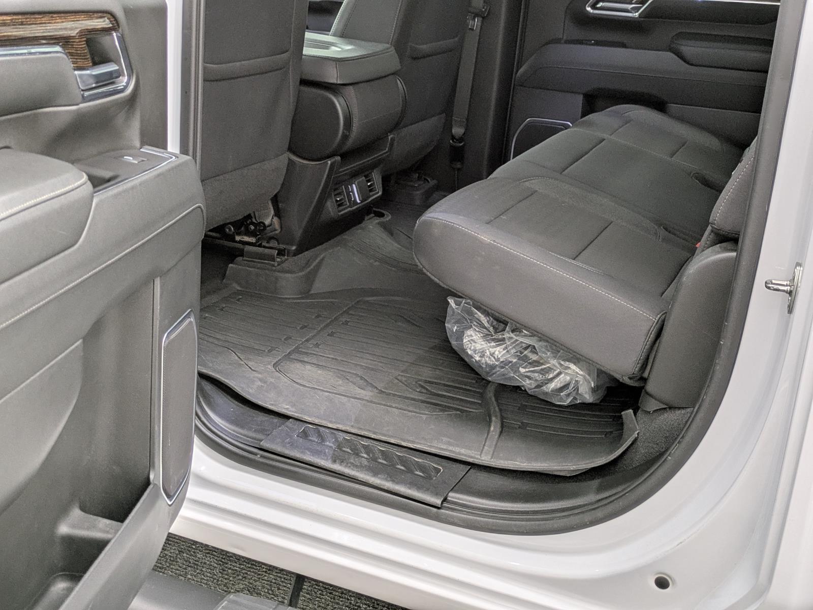 2024 Gmc Sierra HD SLE photo 22