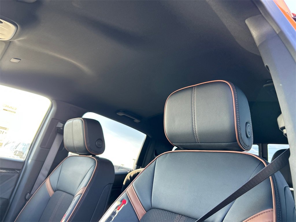 2026 GMC CANYON - Image 27