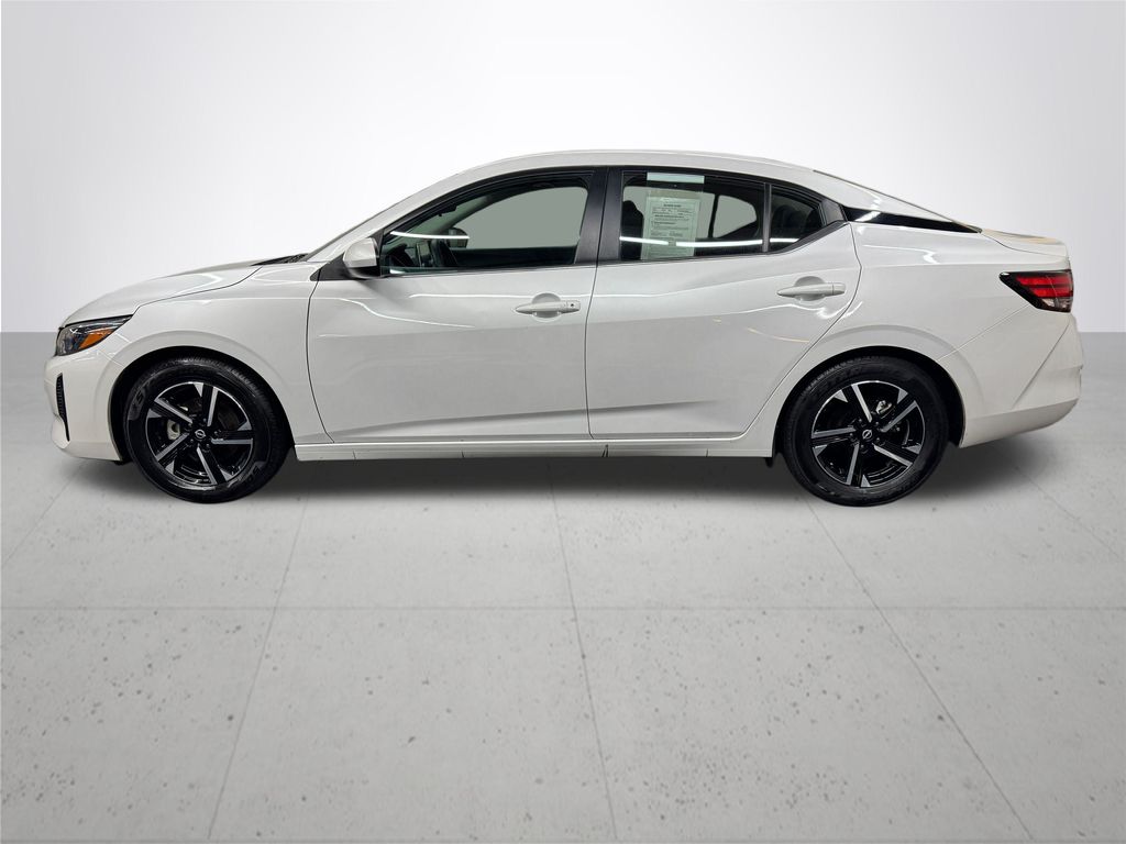2024 Nissan Sentra SV photo 3