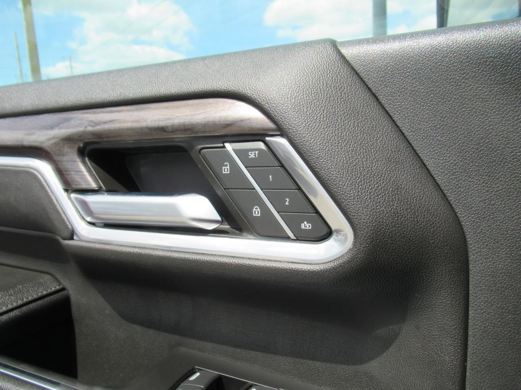 2024 Chevrolet Silverado 2500HD LTZ photo 31