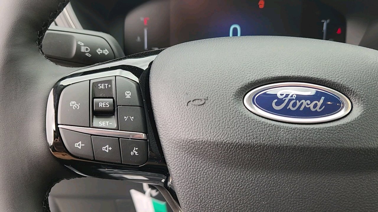 2025 Ford Escape Plug-In Hybrid photo 13