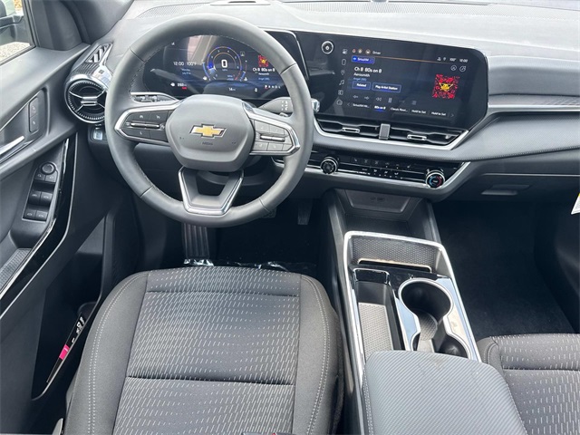 2025 Chevrolet Equinox LT photo 17