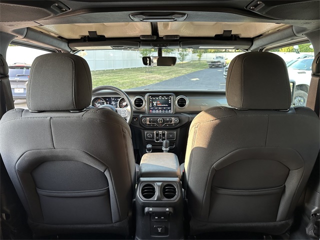2023 Jeep Gladiator Overland photo 10