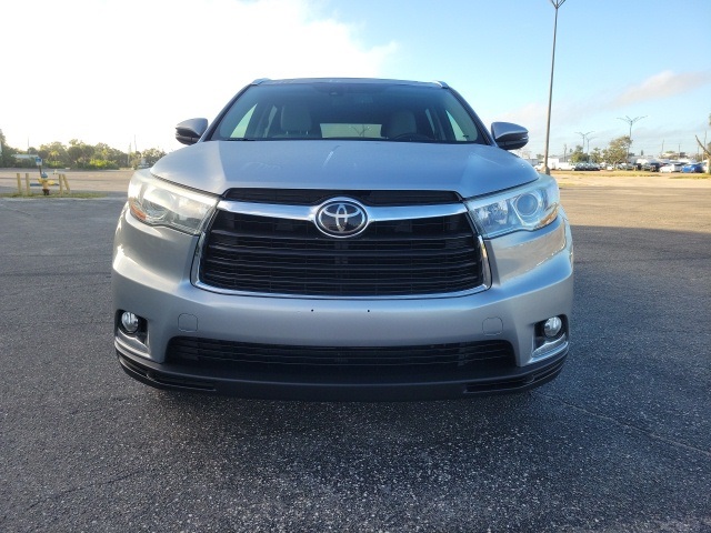 2015 Toyota Highlander Limited photo 3