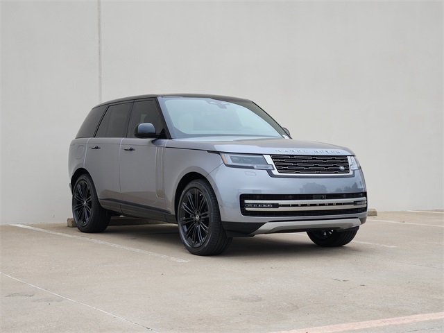 2025 Land Rover Range Rover SE photo 2