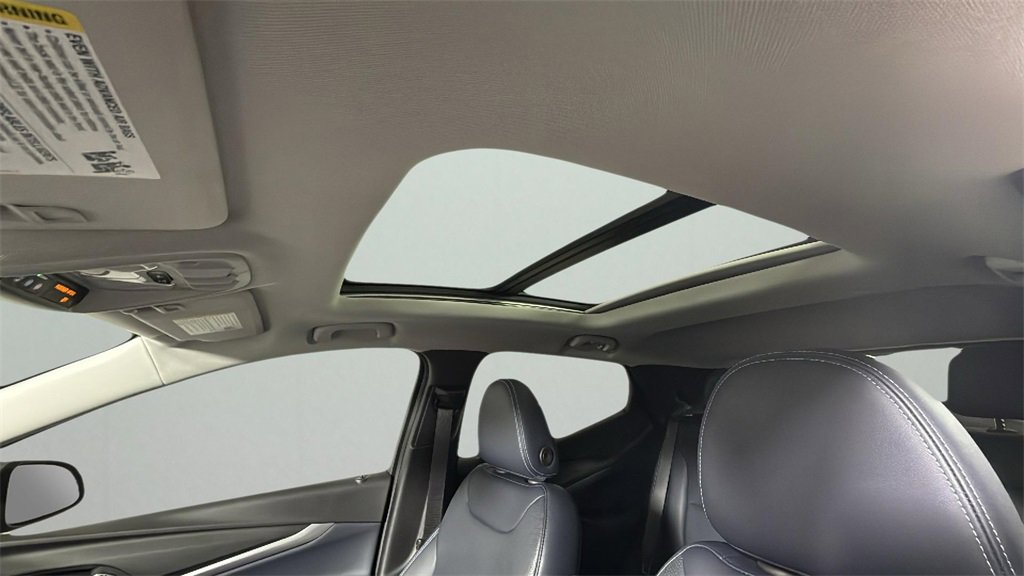 2023 Chevrolet Bolt EUV Premier photo 21