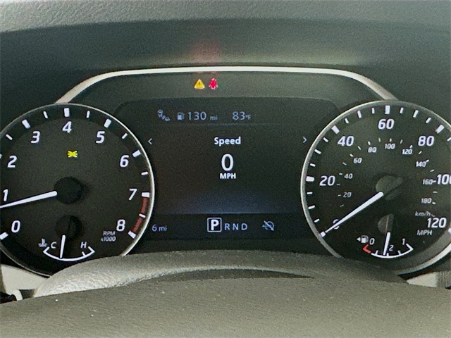 2025 Nissan Frontier SV photo 2