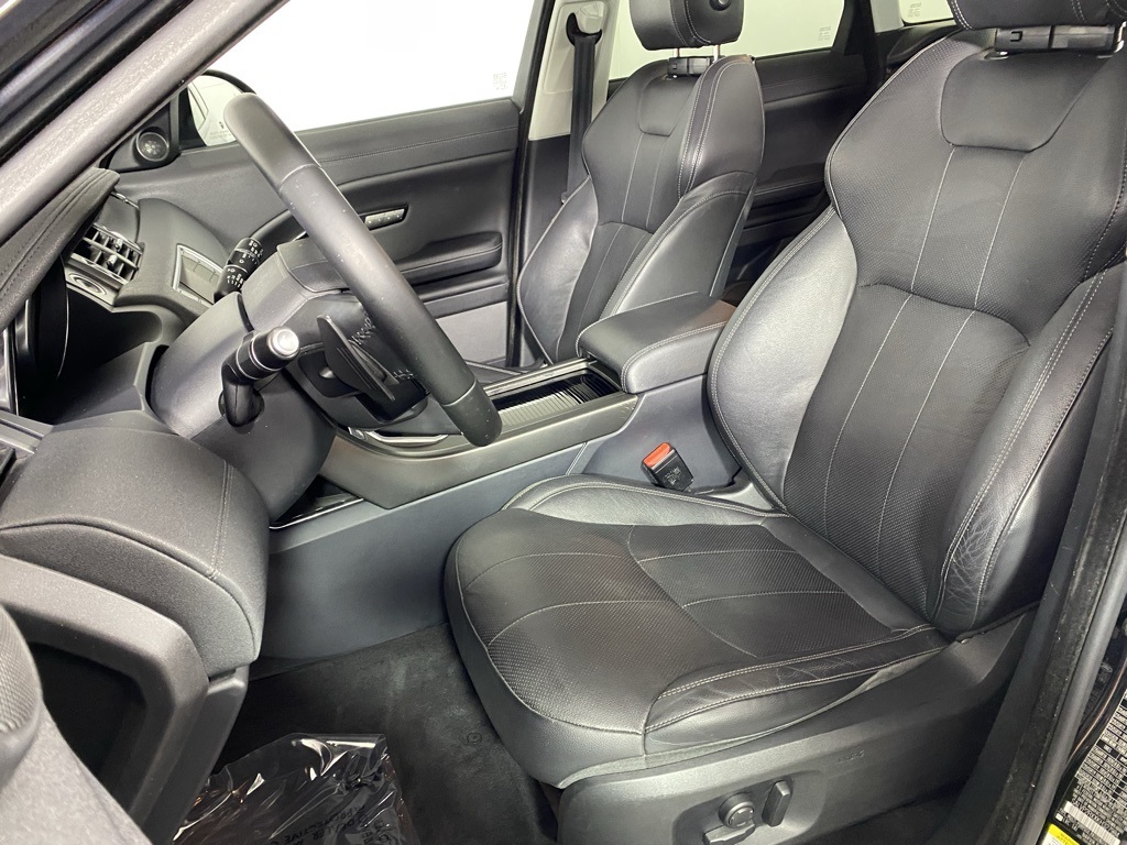 2019 Land Rover Range Rover Evoque SE Premium photo 21