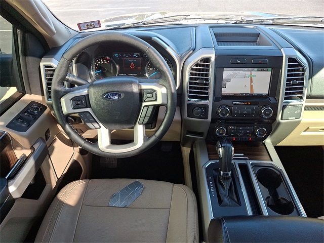 2015 Ford F-150 Lariat photo 11