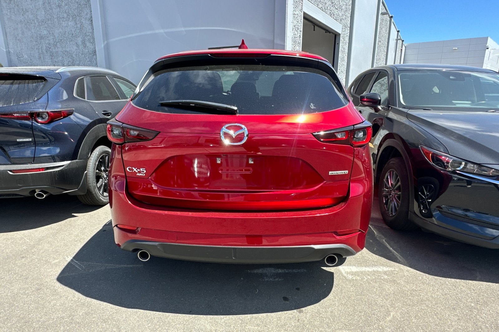 2024 Mazda CX-5 2.5 S Preferred photo 3