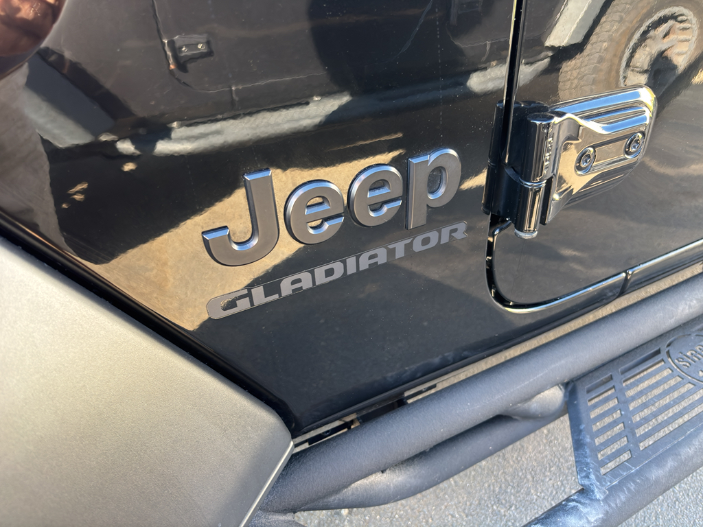 2020 Jeep Gladiator Sport S photo 5