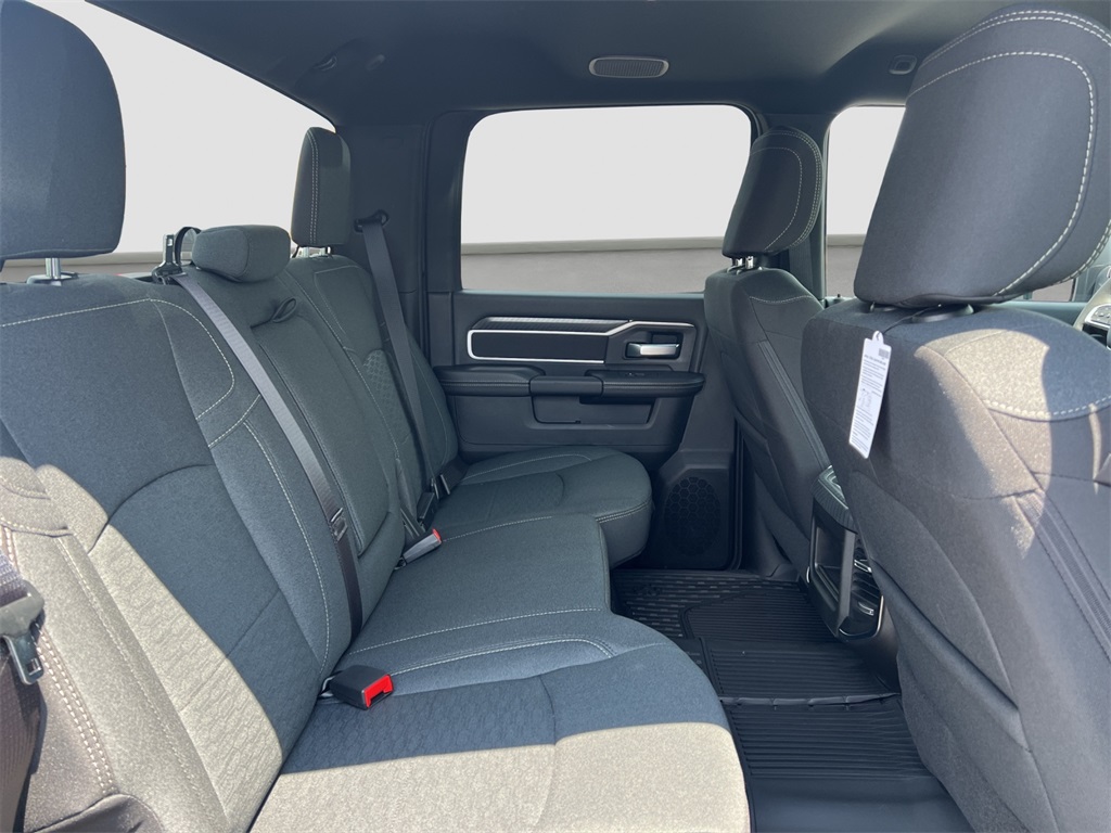 2025 Ram 2500 Big Horn photo 19