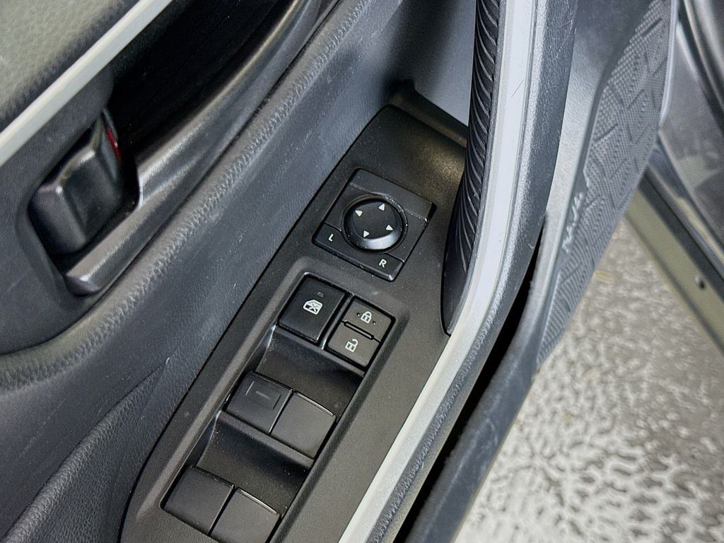 2024 Toyota RAV4 LE photo 17