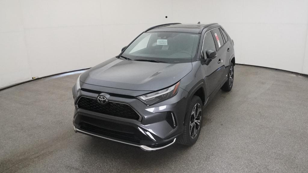 2025 Toyota RAV4 Hybrid XSE photo 5