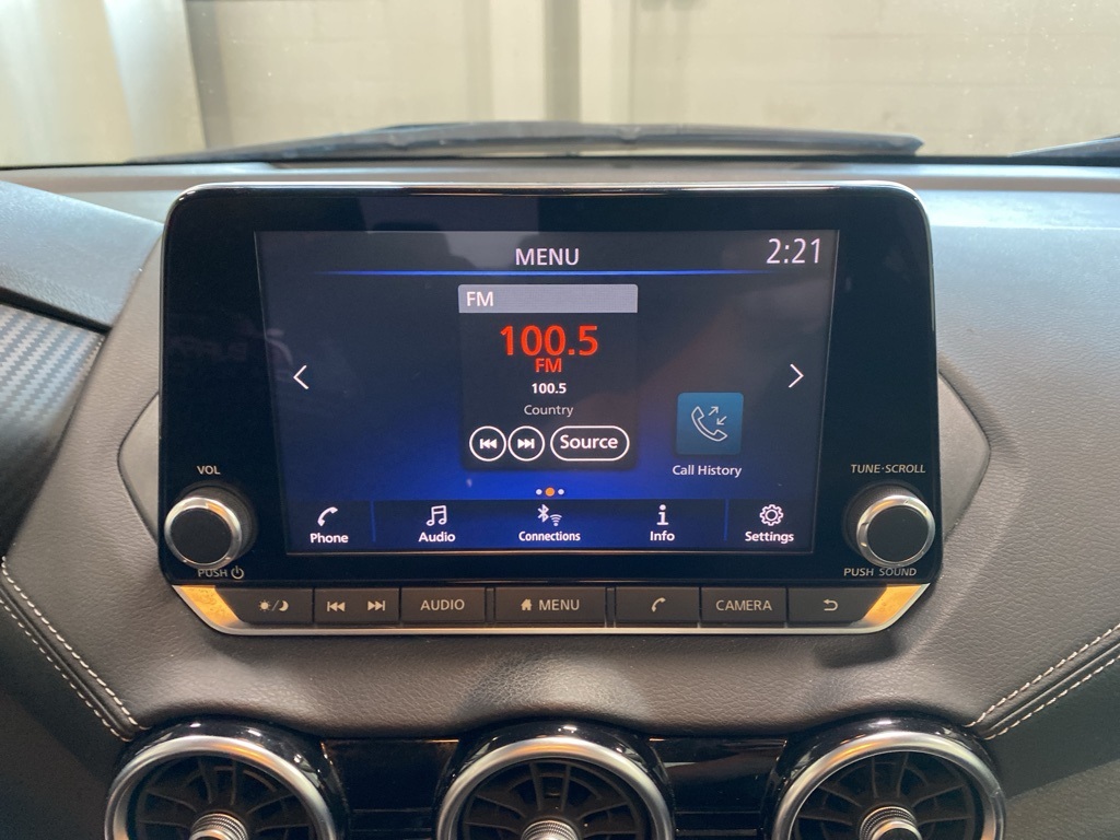 2020 Nissan Sentra SV photo 4