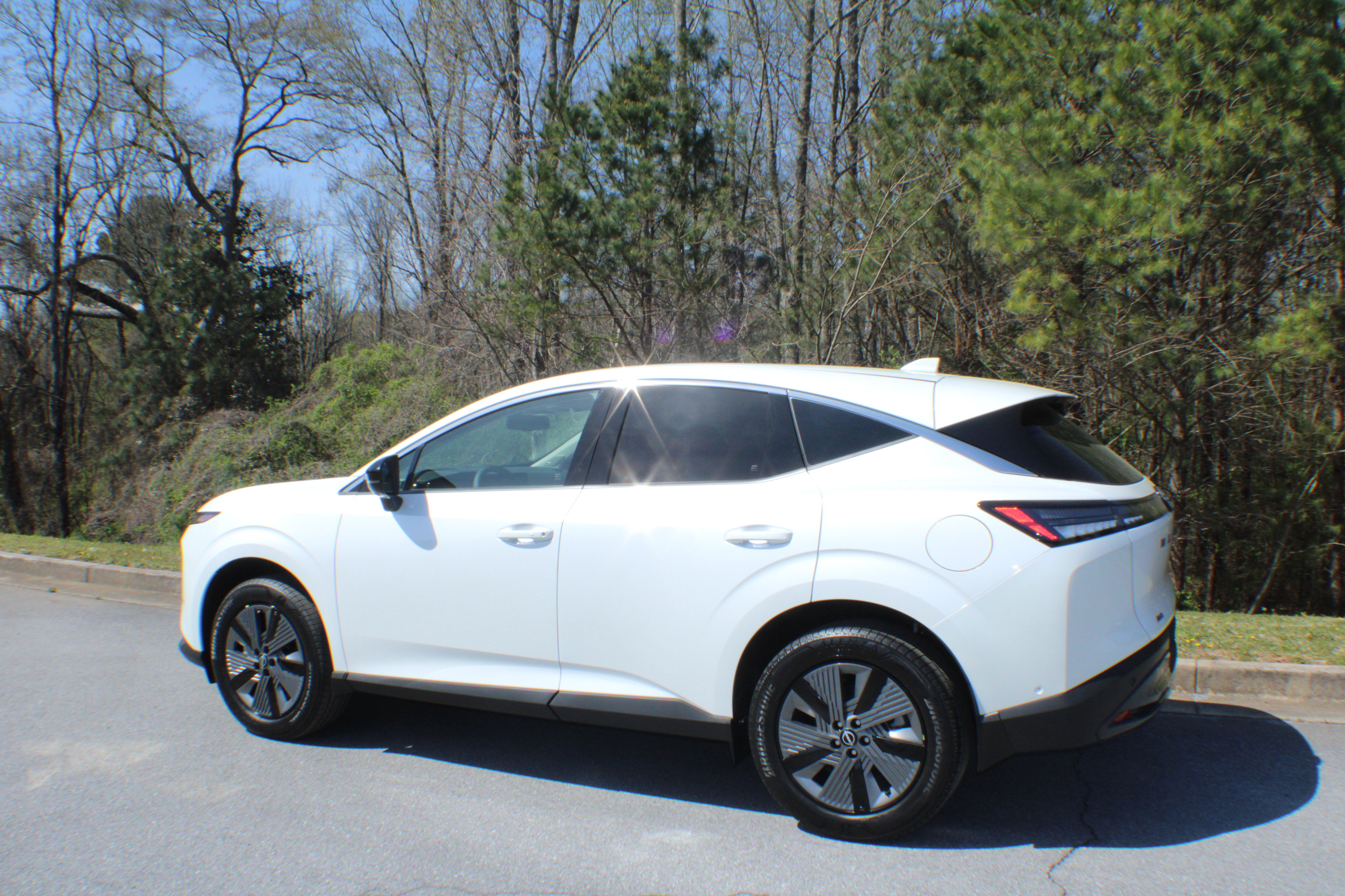 2025 Nissan Murano SL photo 3