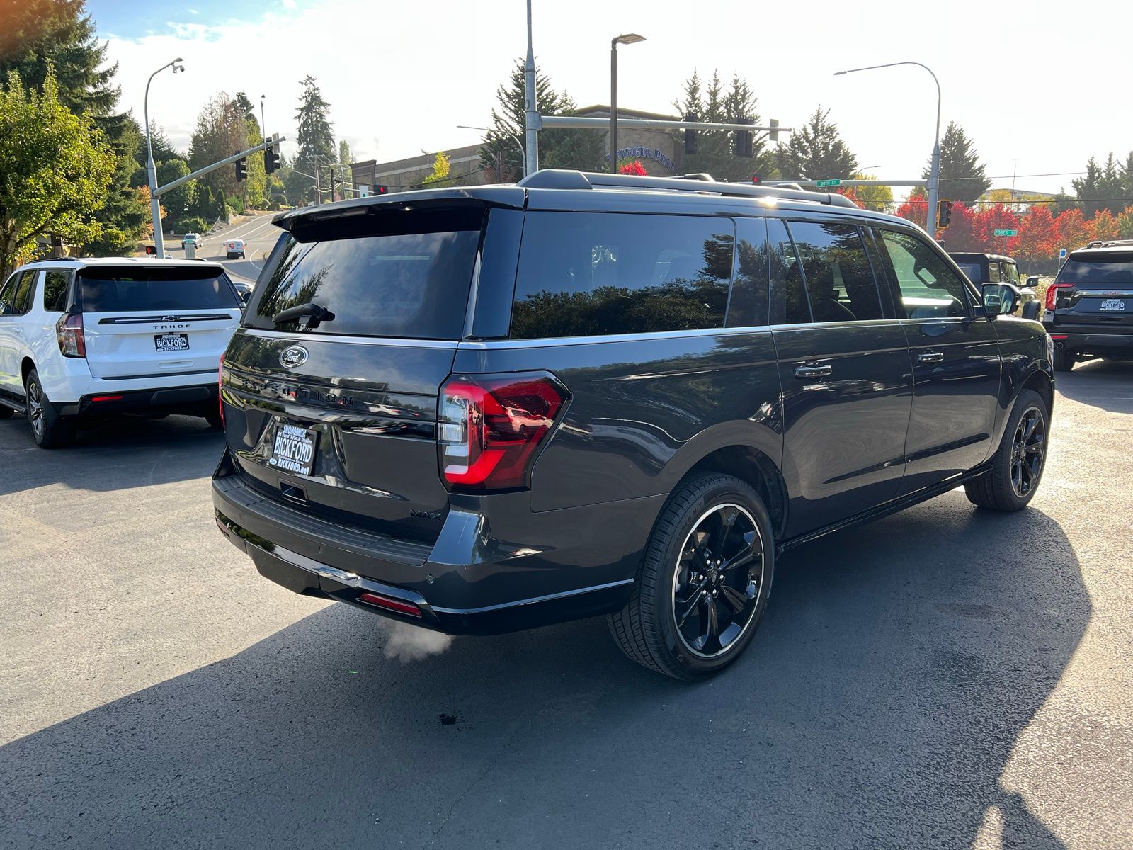 2022 Ford Expedition MAX Limited photo 4