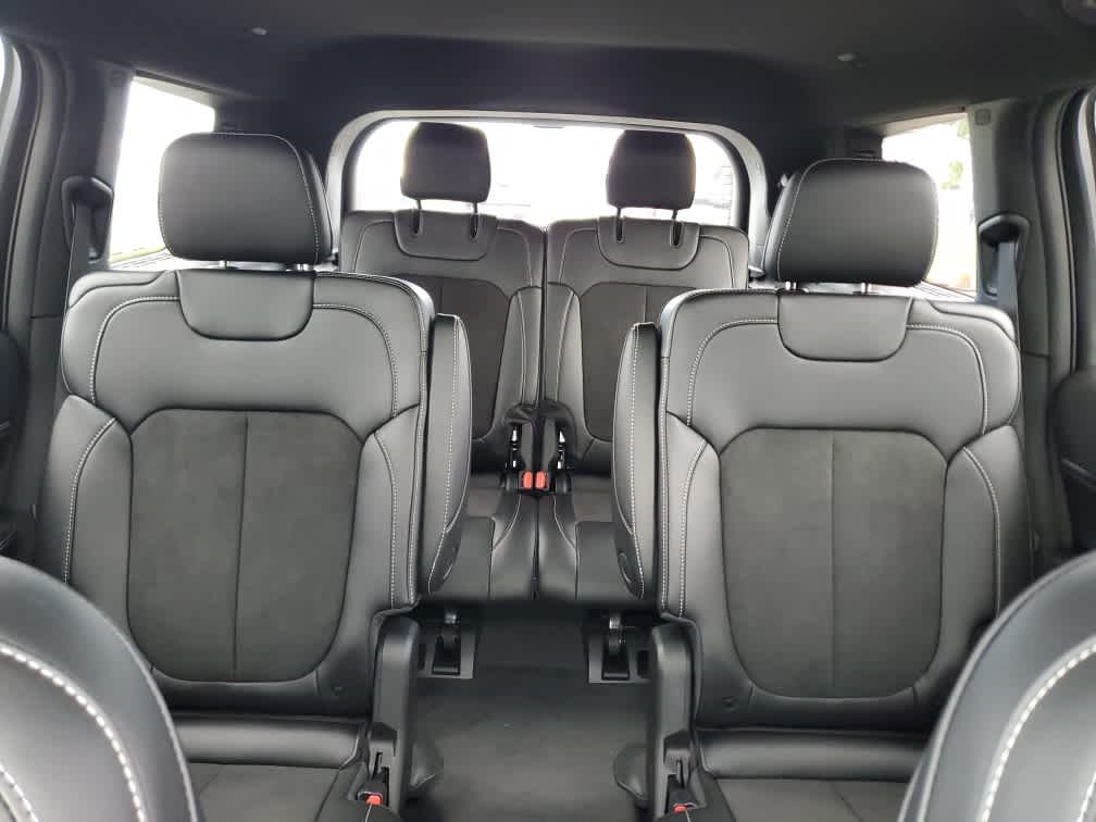 2025 Jeep Grand Cherokee Altitude X photo 13