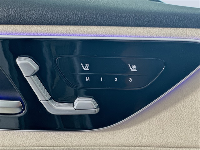 2026 Mercedes Benz GLC 300 photo 19