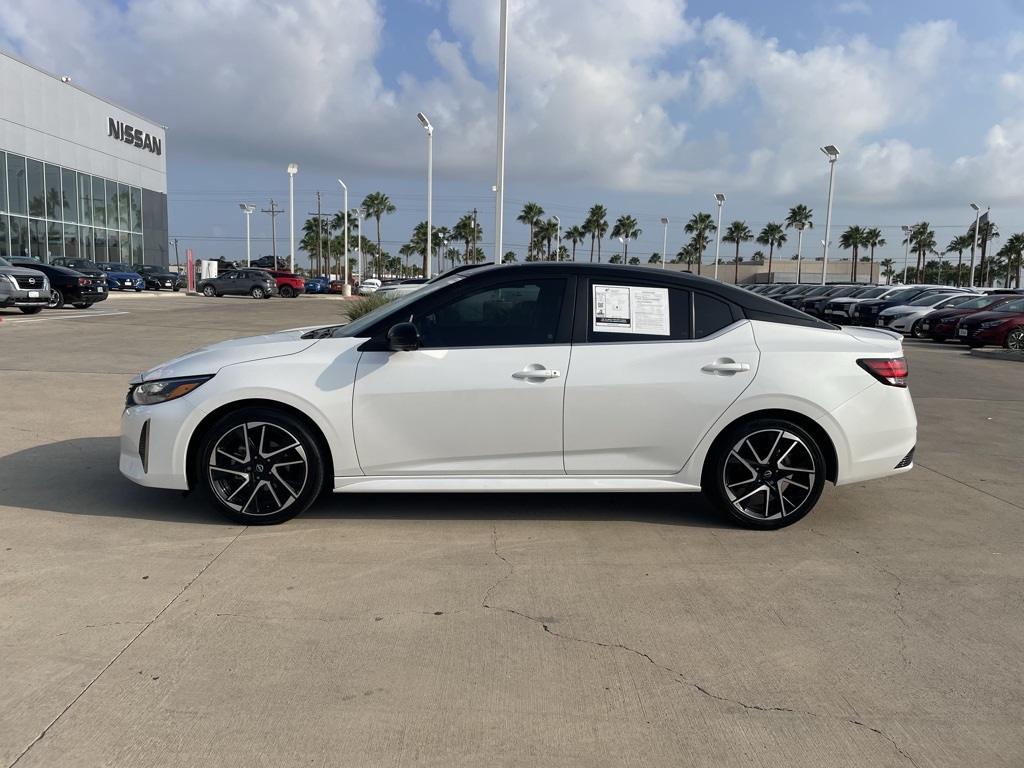 2024 Nissan Sentra SR photo 2