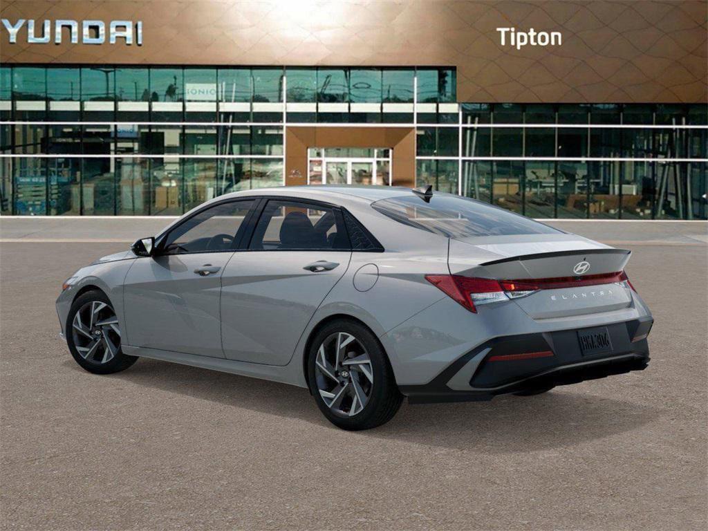 2025 Hyundai Elantra SEL Sport photo 4