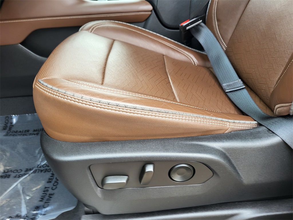 2022 Chevrolet Tahoe High Country photo 15