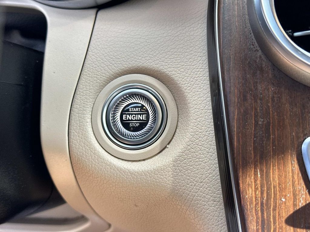 2022 Mercedes Benz GLC 300 4MATIC photo 42