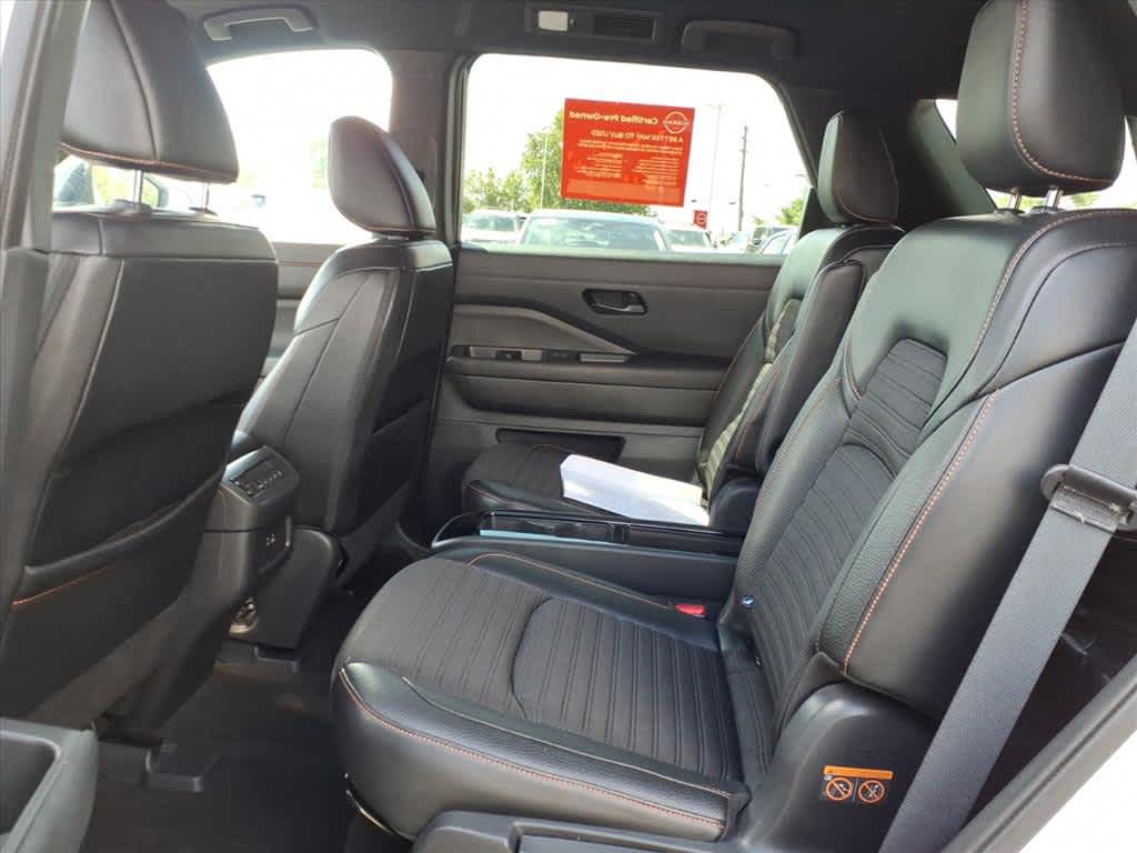 2023 Nissan Pathfinder Rock Creek photo 10