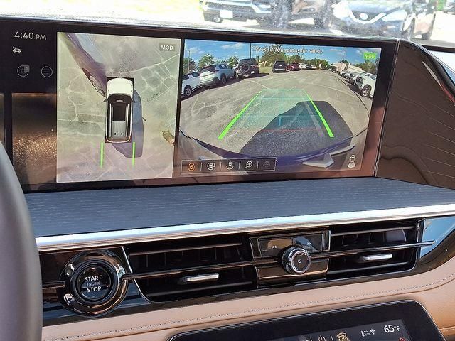 2025 Infiniti QX80 Sensory photo 22