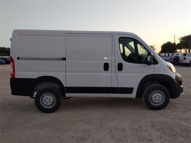 2026 Ram ProMaster 1500 Cargo Van photo 5
