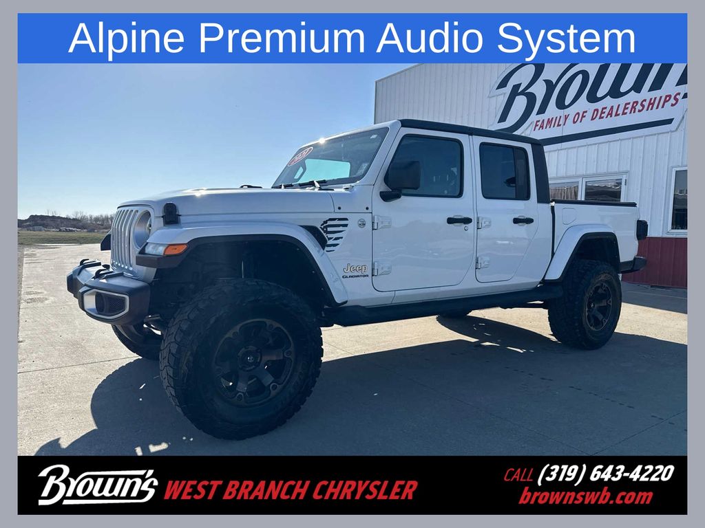 2021 Jeep Gladiator Overland's photo