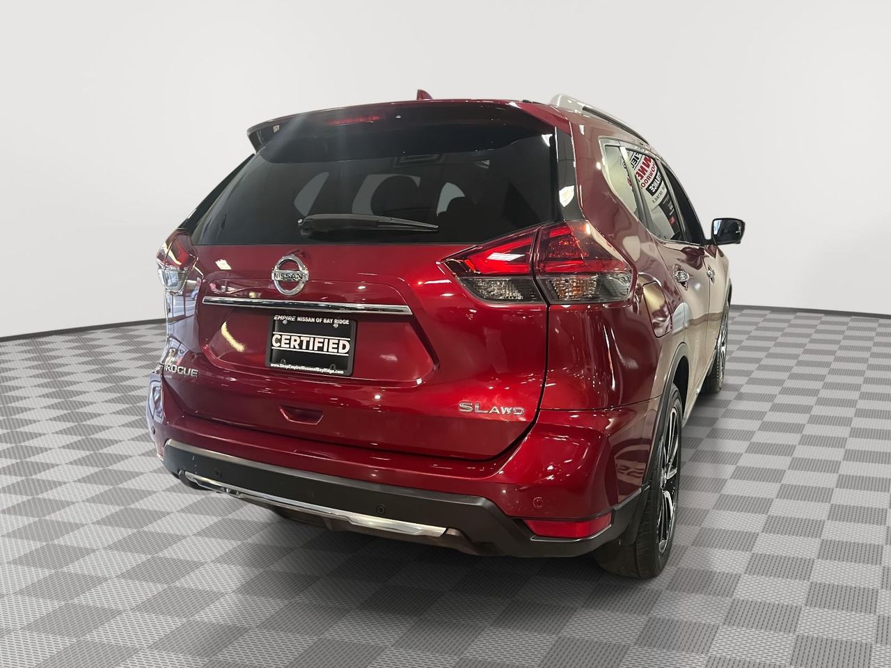 2019 Nissan Rogue SL photo 3