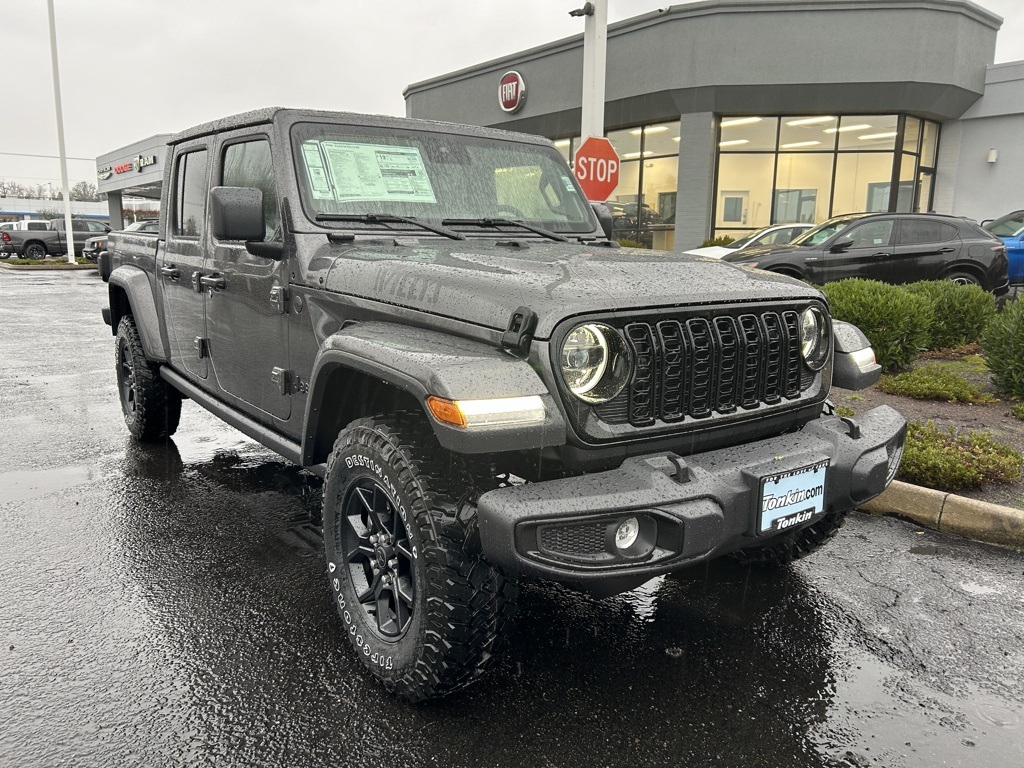 2025 Jeep Gladiator Willys photo 2
