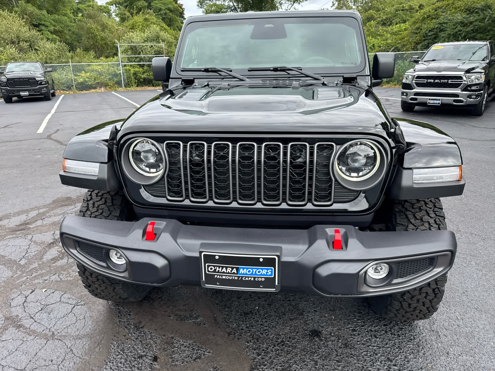 2025 Jeep Wrangler Rubicon photo 2