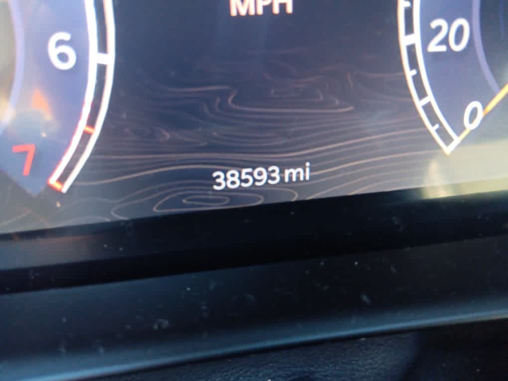 2023 Jeep Grand Cherokee Altitude photo 9