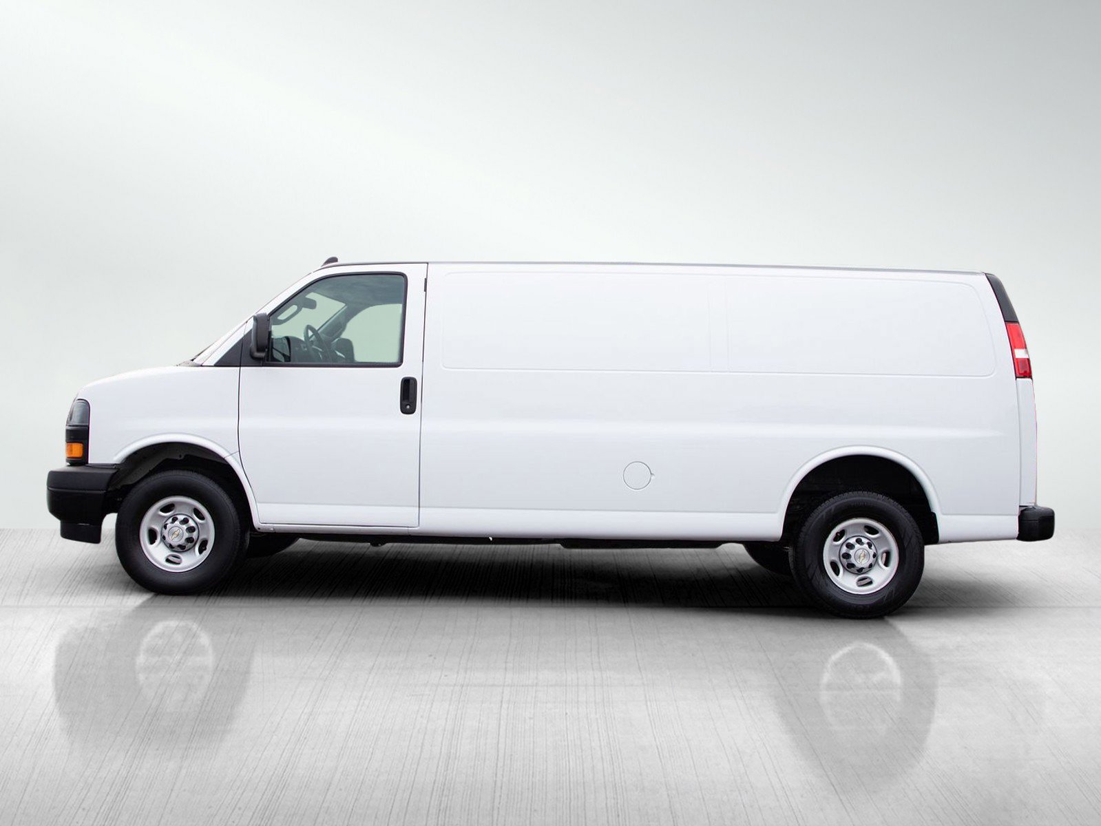 Used 2022 Chevrolet Express Cargo Work Van with VIN 1GCWGBFP0N1211920 for sale in Burnsville, Minnesota
