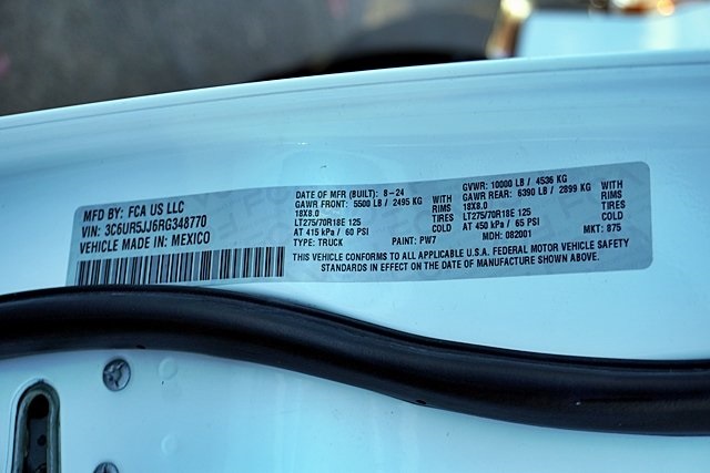 Certified Used 2024 White Ram Big Horn image 33