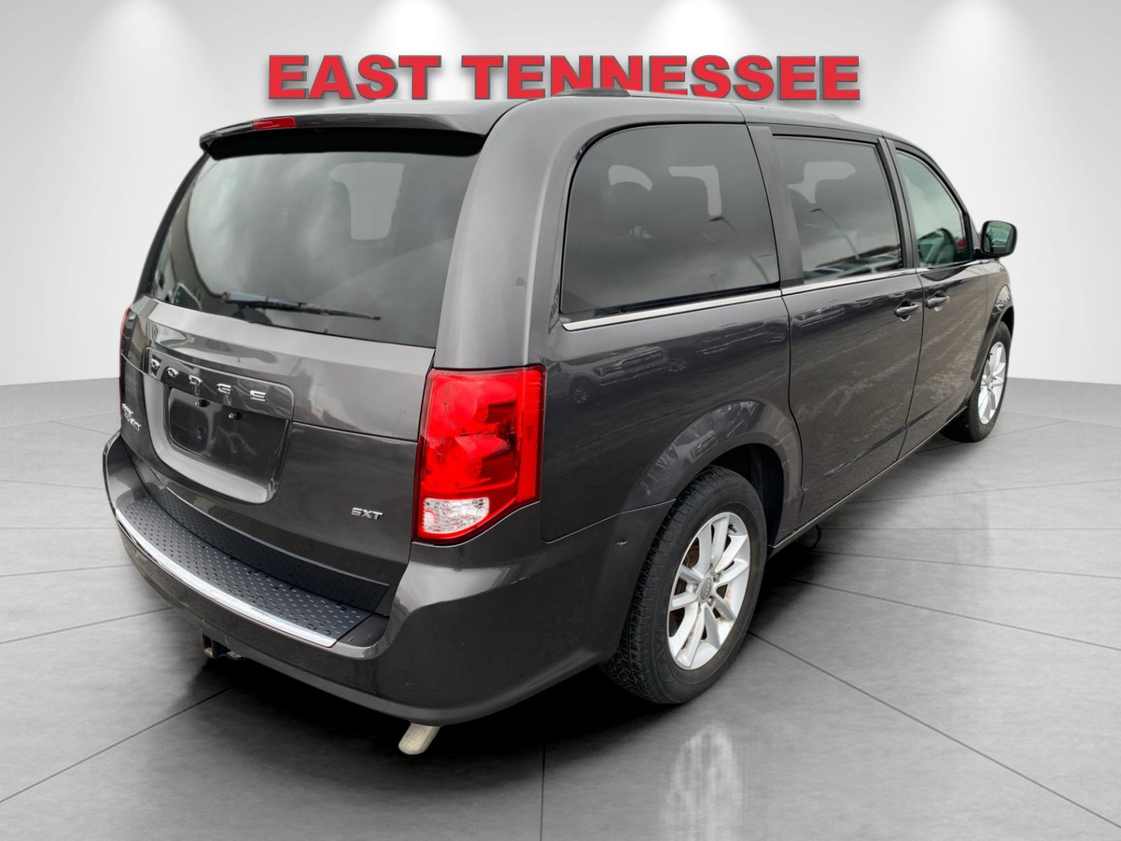 2020 Dodge Grand Caravan SXT photo 3