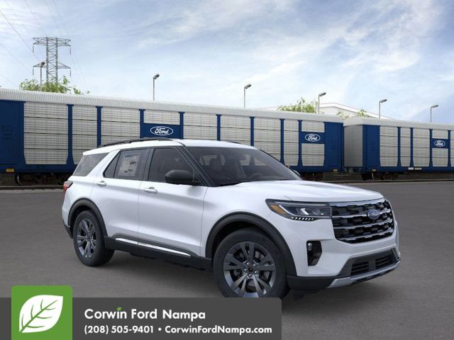 New 2025 Space White Metallic Ford Active image 1