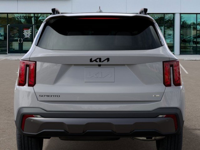 New 2025 Wolf Gray Kia X-Line EX image 13