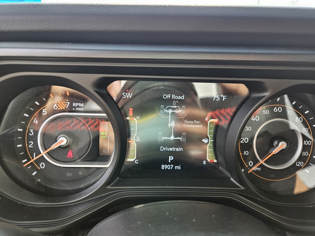 2024 Jeep Wrangler Rubicon X photo 19
