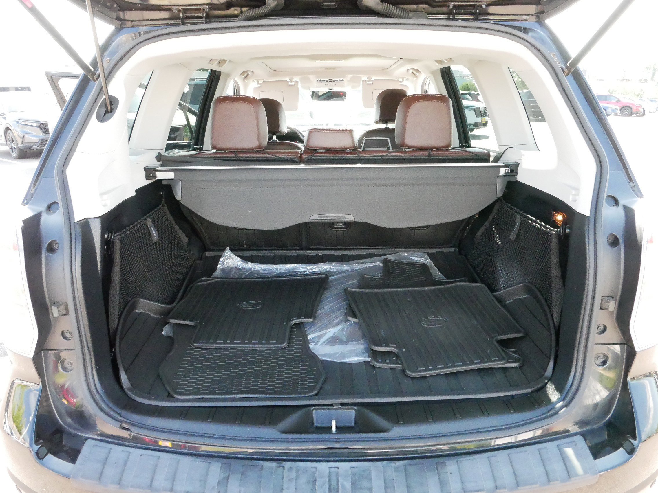 2018 Subaru Forester Touring photo 14