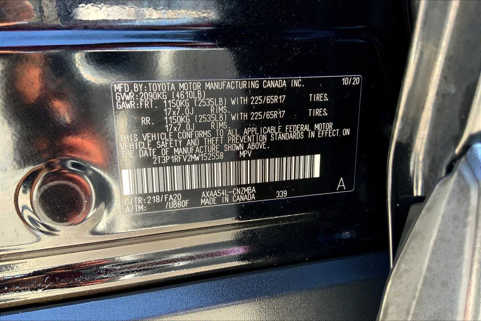 2021 Toyota RAV4 XLE photo 30
