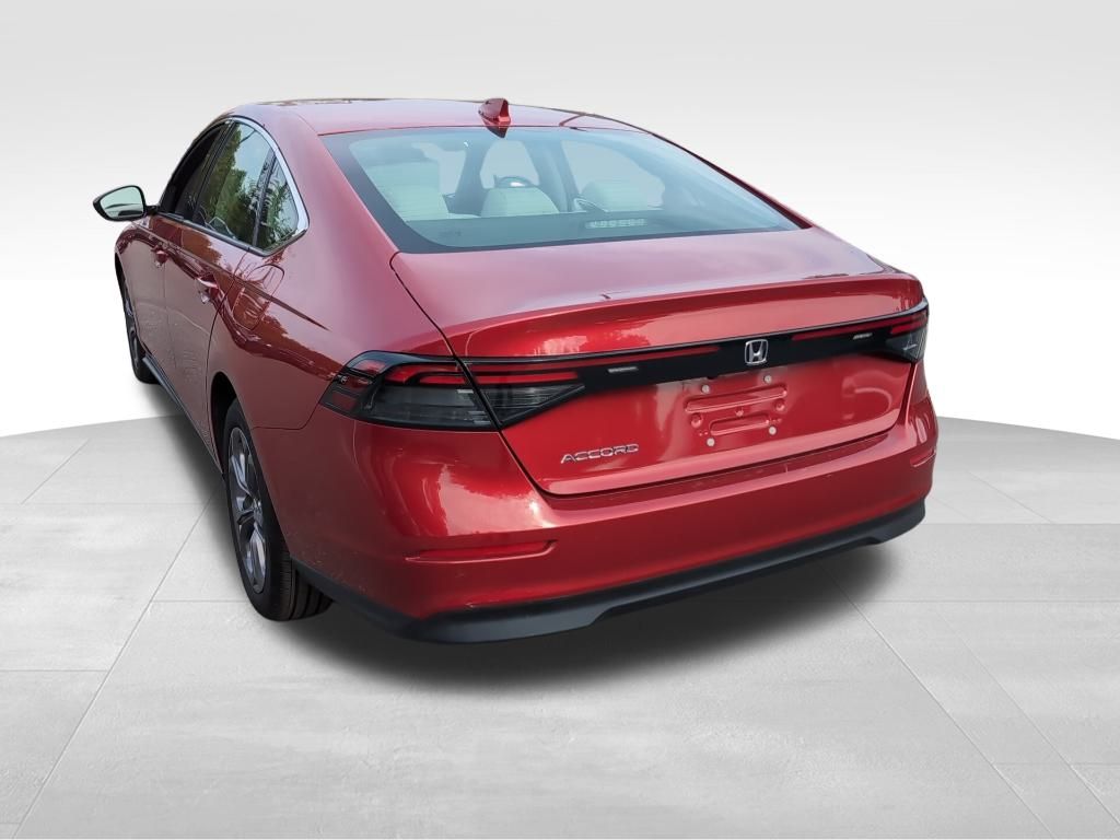 2023 Honda Accord EX photo 5