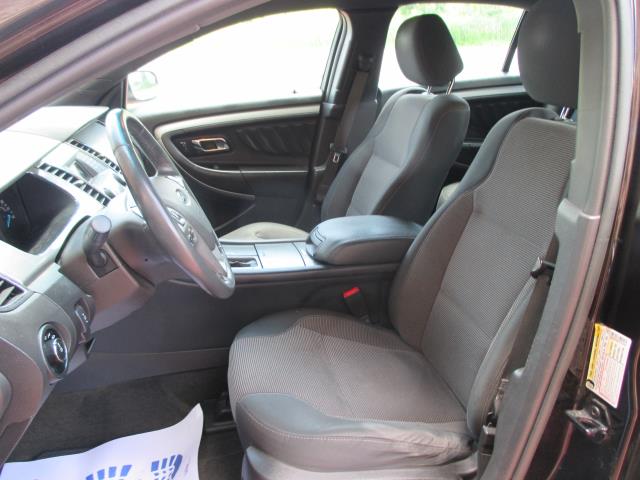 2014 Ford Taurus SEL photo 18