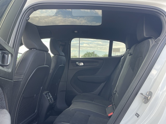 2023 Volvo C40 Recharge Ultimate photo 7