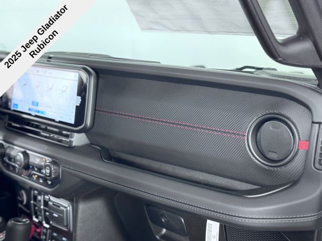 2025 Jeep Gladiator Rubicon photo 22