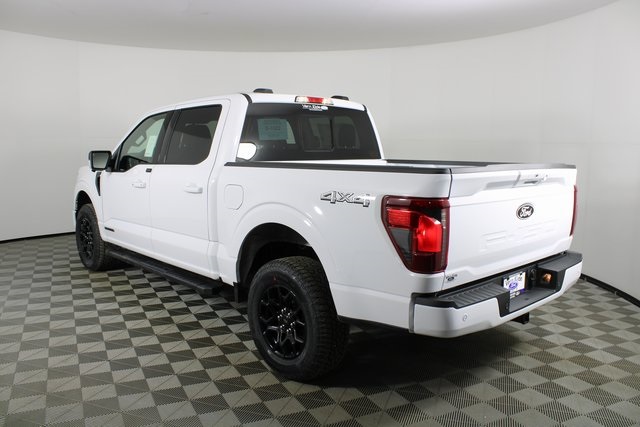 2025 Ford F-150 XLT photo 3